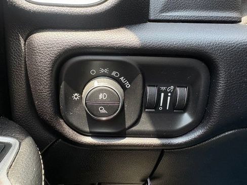 Used 2022 RAM 2500 Laramie AWD/4WD image 15