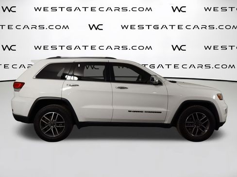 Used 2022 Jeep Grand Cherokee Limited image 47