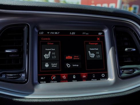 Used 2020 Dodge Challenger R/T Scat Pack w/ Dynamics Package image 31