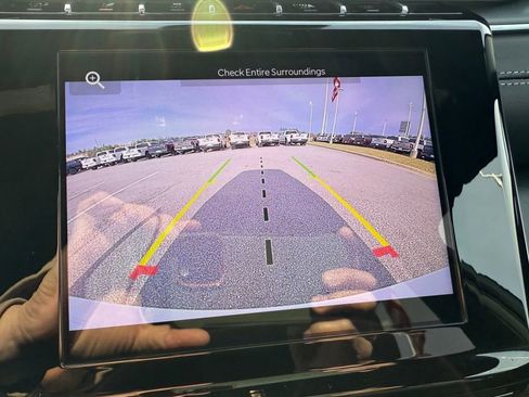 New 2025 Jeep Grand Cherokee Altitude image 20