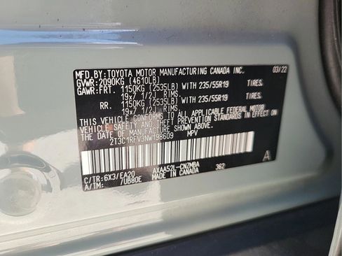 Used 2022 Toyota RAV4 XLE Premium image 25