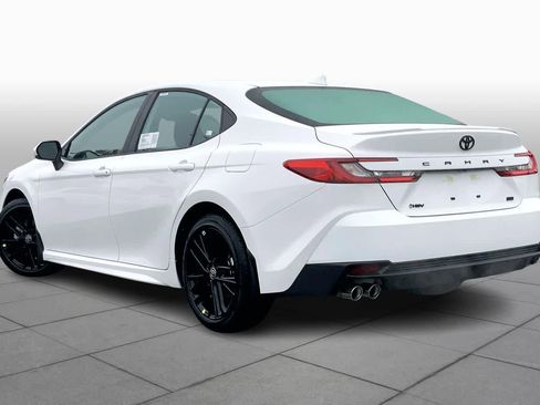 New 2026 Toyota Camry SE image 12
