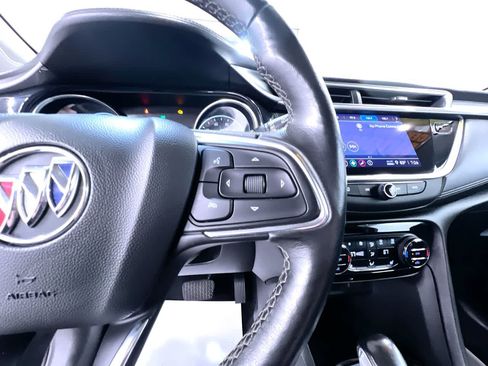 Used 2021 Buick Encore GX Essence FWD image 21