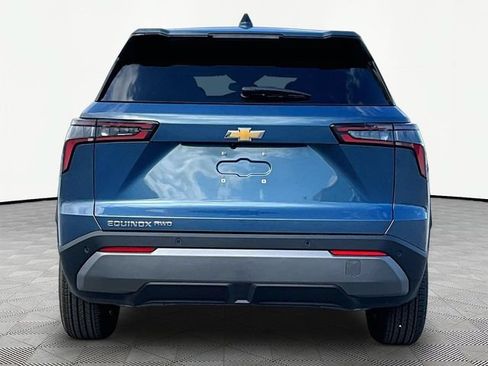 New 2027 Chevrolet Equinox LT AWD/4WD image 5