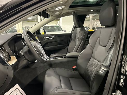 Used 2026 Volvo XC60 B5 Plus w/ Protection Package Premier AWD/4WD image 10