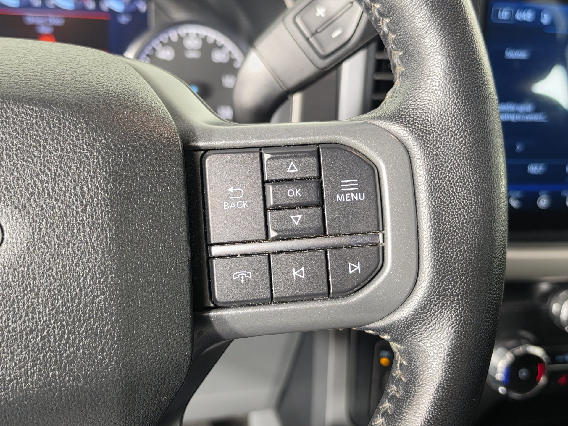 Used 2022 Ford F150 XLT w/ Equipment Group 302A High AWD/4WD image 10