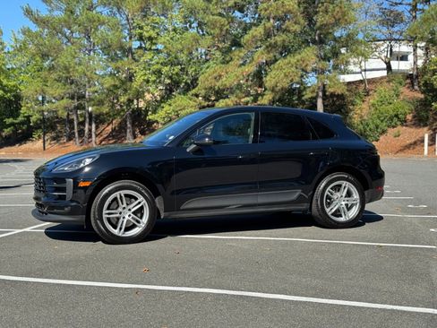 Used 2020 Porsche Macan image 5