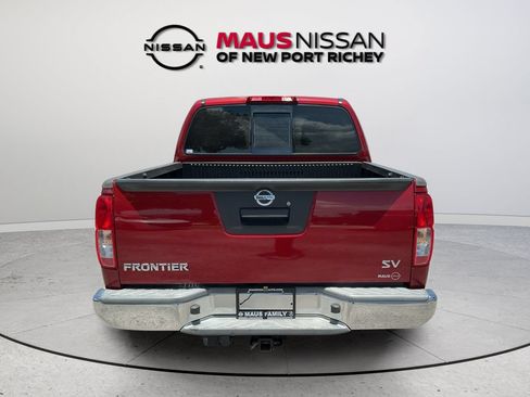 Used 2016 Nissan Frontier SV RWD image 10