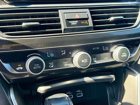 Used 2022 Honda Accord Sport image 17