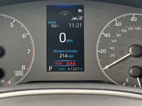 Used 2023 Toyota Corolla SE image 28