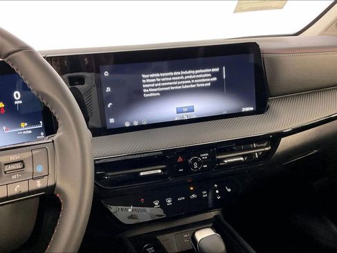 New 2026 Nissan Kicks SR w/ Cold Weather Package image 11