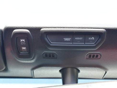 Used 2019 Jeep Wrangler Unlimited Rubicon AWD/4WD image 34