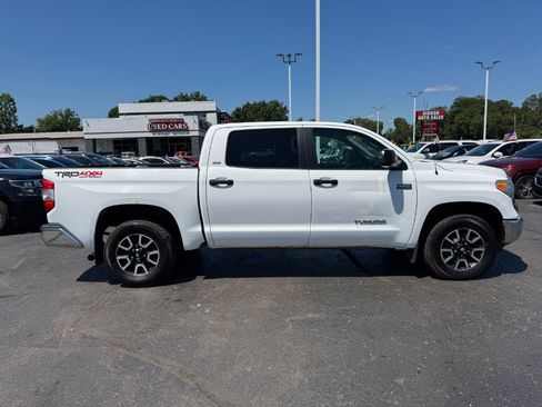 Used 2014 Toyota Tundra SR5 AWD/4WD image 6