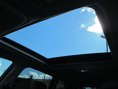 Used 2021 Subaru Forester Touring image 16