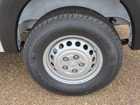 New 2026 RAM ProMaster 2500 w/ Power Group image 18