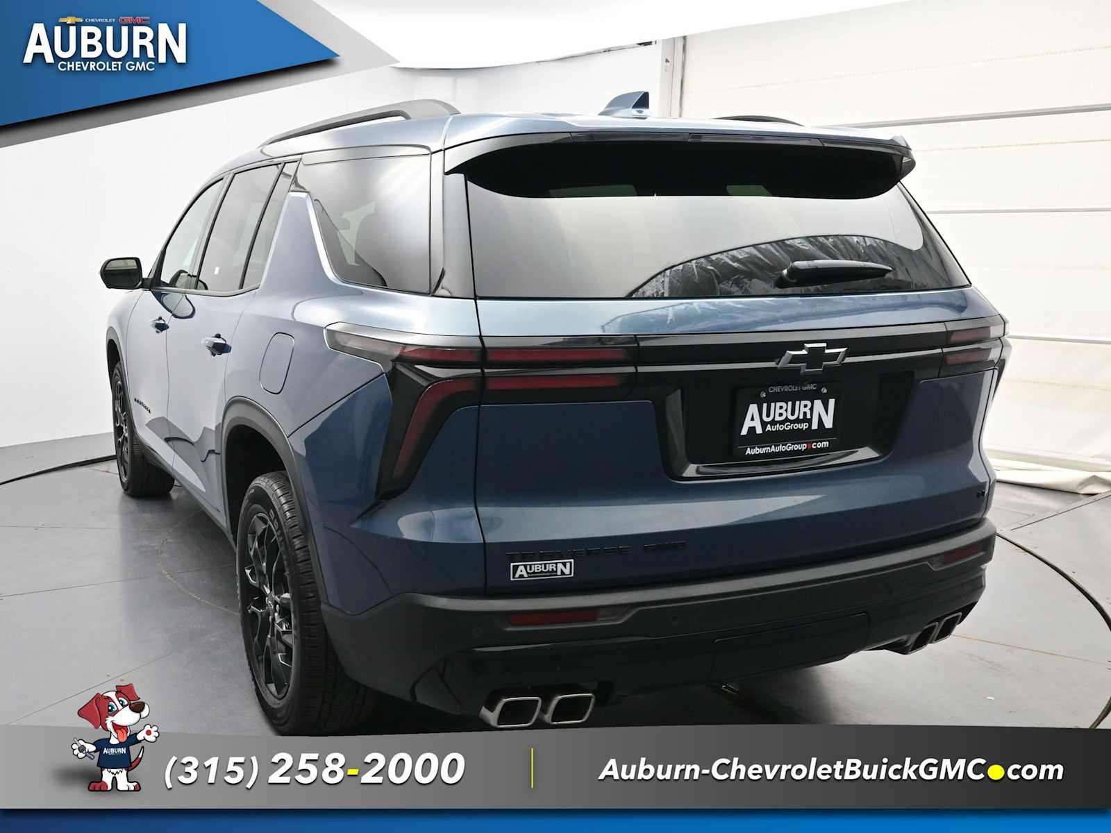Used 2024 Chevrolet Traverse LT w/ Midnight/Sport Edition AWD/4WD image 17