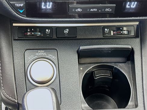 Used 2016 Lexus ES 350 w/ Navigation System Package FWD image 26