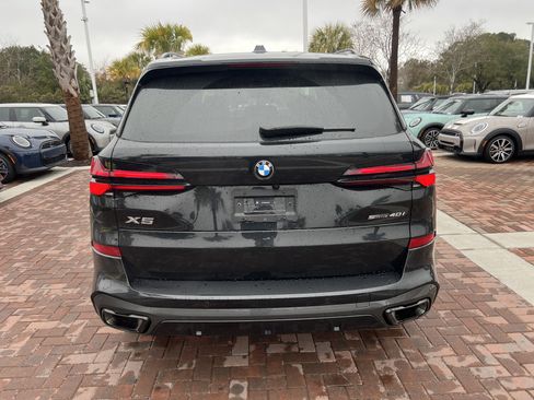 Used 2025 BMW X5 sDrive40i w/ M Sport Package image 9