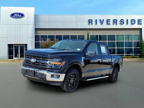 Used 2025 Ford F150 XLT w/ Equipment Group 301A Standard AWD/4WD image 3