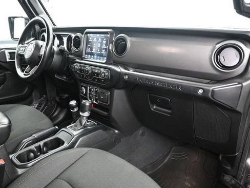 Used 2023 Jeep Wrangler Unlimited Sport AWD/4WD image 10
