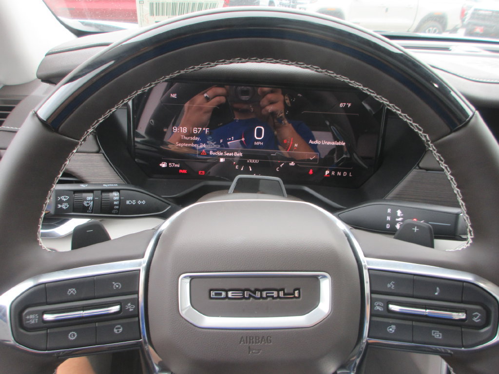 New 2027 GMC Acadia Denali FWD image 17