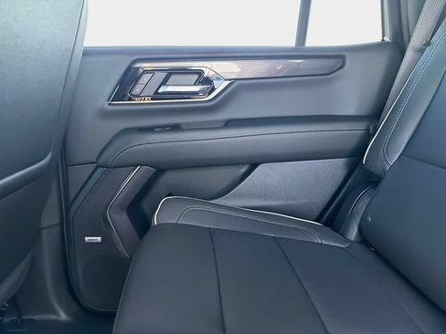 New 2026 GMC Yukon Elevation RWD image 14