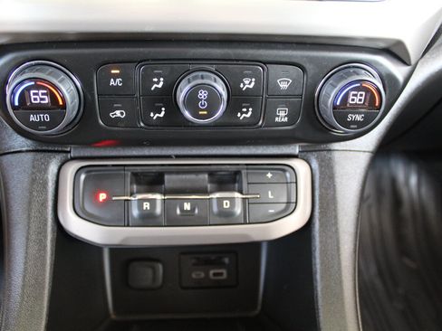 Used 2023 GMC Acadia Denali w/ Denali Technology Package AWD/4WD image 51