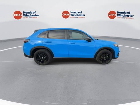 Certified 2026 Honda HR-V Sport image 9