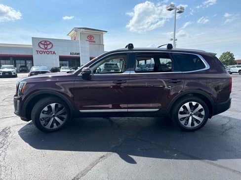 Used 2021 Kia Telluride EX w/ EX Premium Package AWD/4WD image 5
