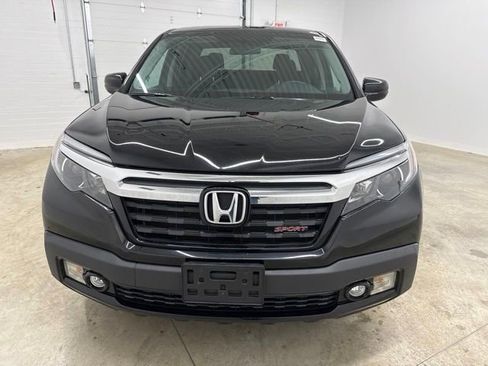 Used 2019 Honda Ridgeline Sport image 2