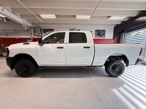 Certified 2025 RAM 2500 Tradesman AWD/4WD image 2