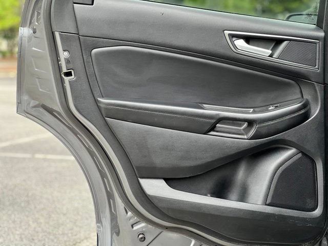 Used 2022 Ford Edge SE AWD/4WD image 13