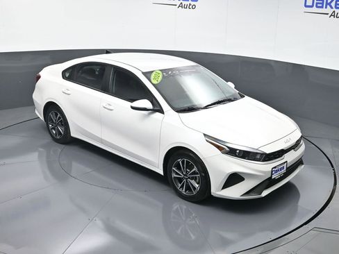 Certified 2024 Kia Forte LXS w/ LXS Technology Package image 44