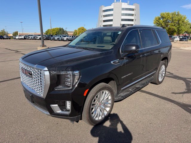 Used 2024 GMC Yukon Denali w/ Advanced Technology Package AWD/4WD image 6