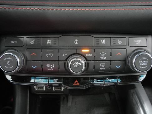 Used 2023 Dodge Durango R/T AWD/4WD image 19