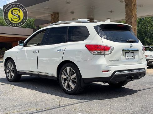 Used 2014 Nissan Pathfinder Platinum w/ Platinum Premium Package FWD image 4