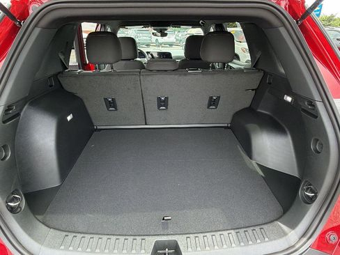 New 2026 Chevrolet Equinox LT w/ Safety and Technology Package FWD image 13
