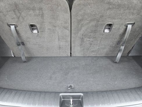 Certified 2025 Kia Sorento S FWD image 31