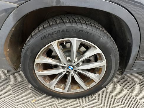 Used 2019 BMW X3 sDrive30i w/ Driving Assistance Package image 14