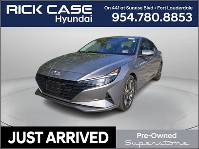 Used 2023 Hyundai Elantra SEL w/ Convenience Package