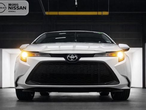 Used 2024 Toyota Corolla LE FWD image 6