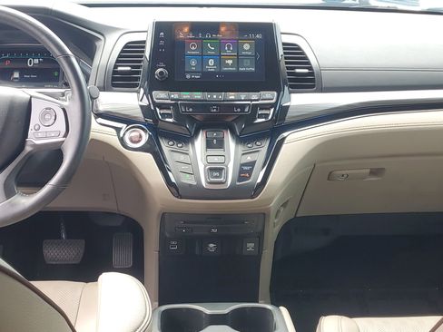 Used 2023 Honda Odyssey Elite image 18