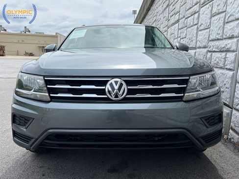 Used 2018 Volkswagen Tiguan SE FWD image 13