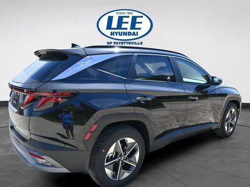 New 2026 Hyundai Tucson SEL image 3
