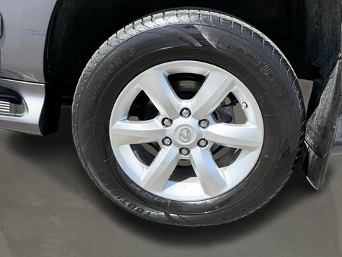 Used 2015 Lexus GX 460 w/ Navigation Package image 30