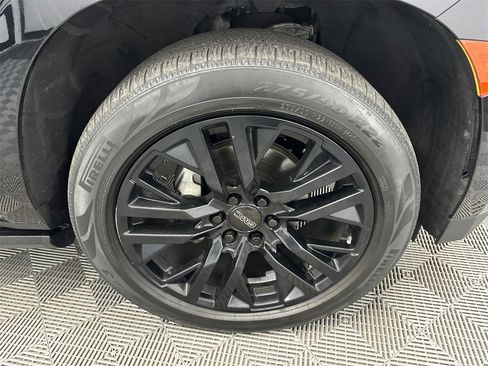 Used 2021 GMC Yukon Denali w/ Denali Premium Package image 13