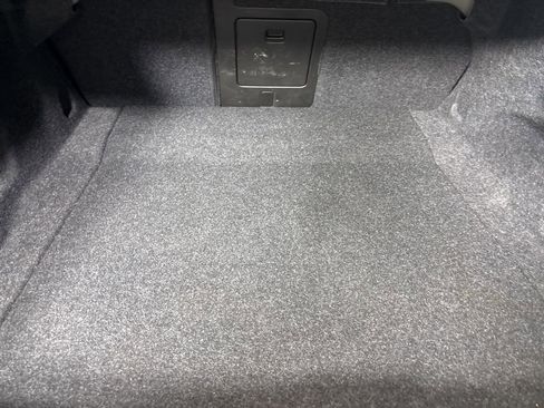 Used 2023 Volvo S60 B5 Plus image 22