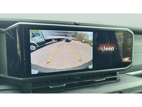 Used 2025 Jeep Wrangler Unlimited Rubicon 4xe w/ Convenience Group image 22