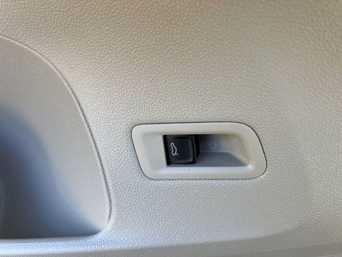 New 2026 Volkswagen Atlas SE image 20