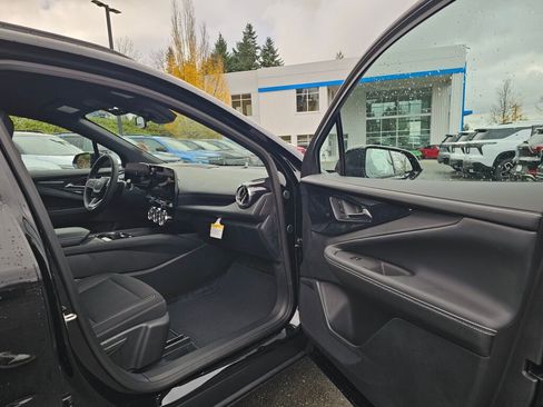 New 2026 Chevrolet Blazer EV LT image 31